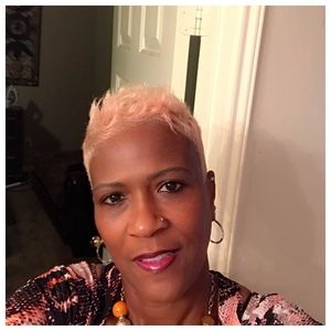 Meet your Posher, Sheila